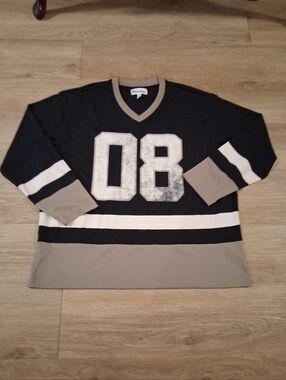 SIZE L NO BOUDERIES Men's V-NECK